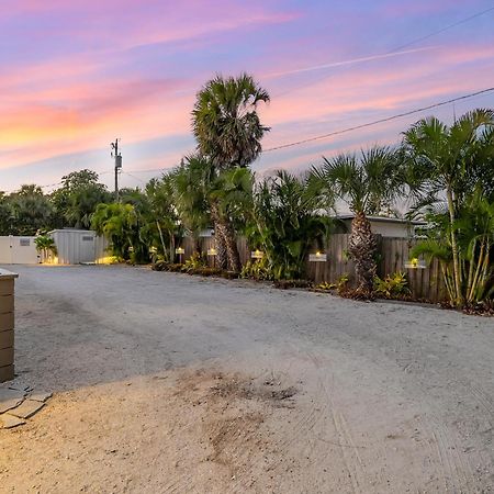 Boutique Vacation Rental Complex At Beach Cocoa Beach Ngoại thất bức ảnh