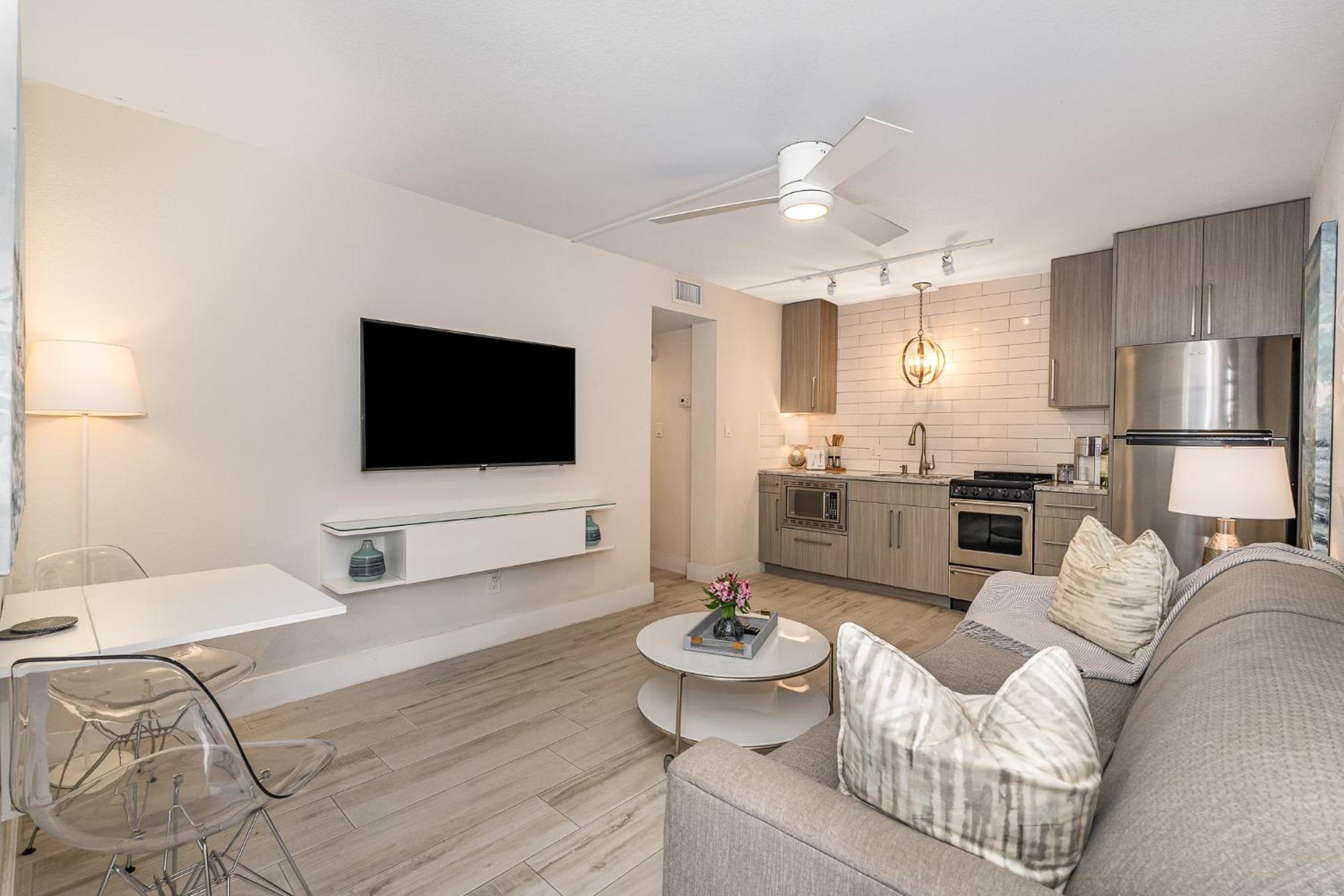 Boutique Vacation Rental Complex At Beach Cocoa Beach Ngoại thất bức ảnh