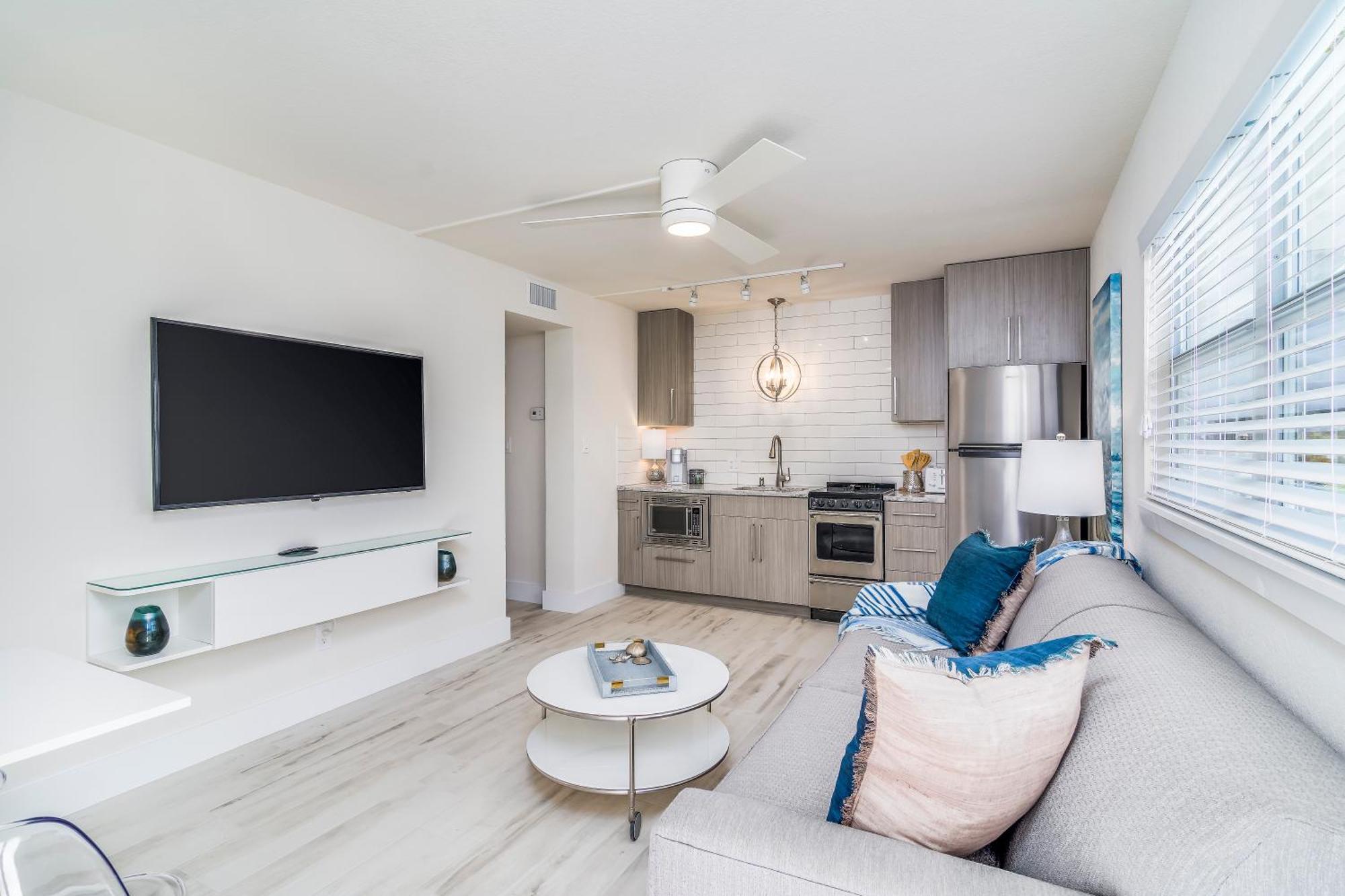 Boutique Vacation Rental Complex At Beach Cocoa Beach Ngoại thất bức ảnh